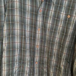 Tommy Bahama shirt size XXL.